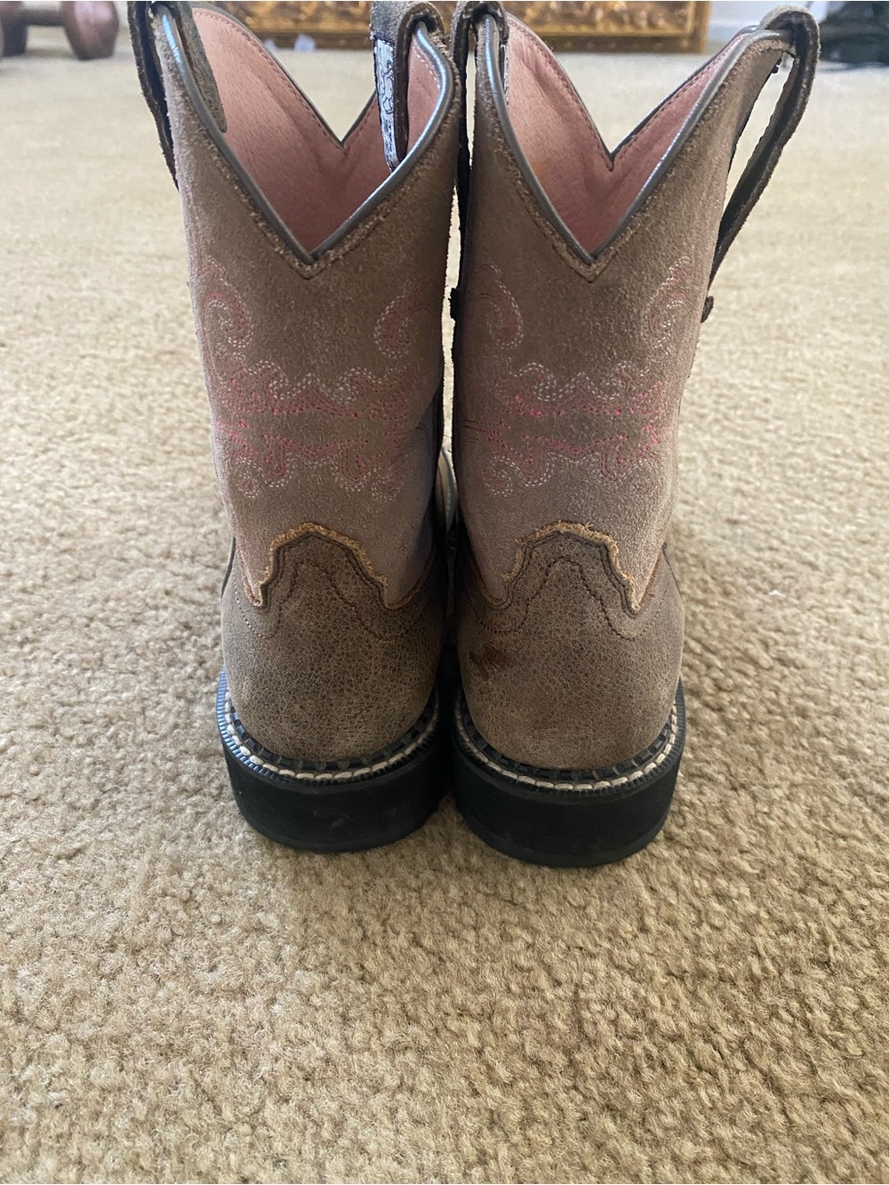Ariat Fatbaby Western Boots | Pink Embroidered | Women’s 7.5B - Picture 4 of 5